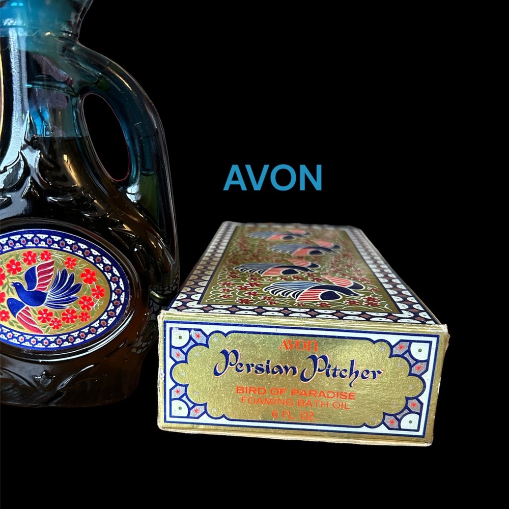AVON - Picture 2 of 2